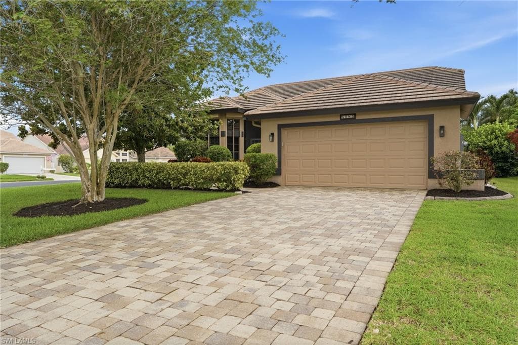 8185 Breton CIR-2