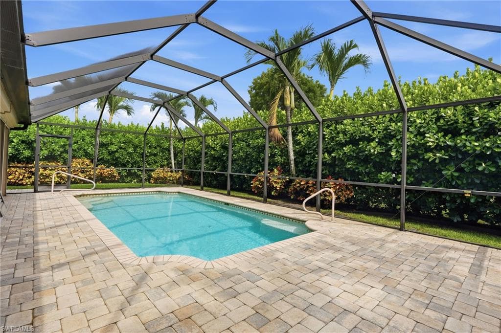 8185 Breton CIR-31