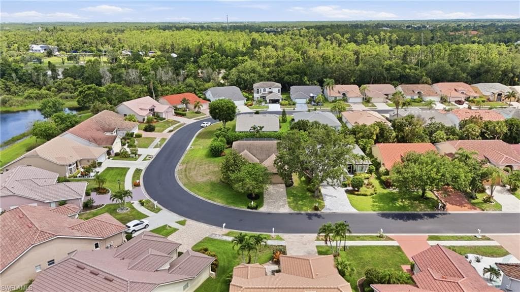 8185 Breton CIR-36