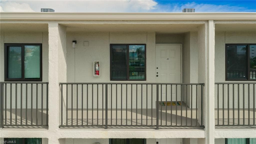 6645 Estero BLVD 305-26