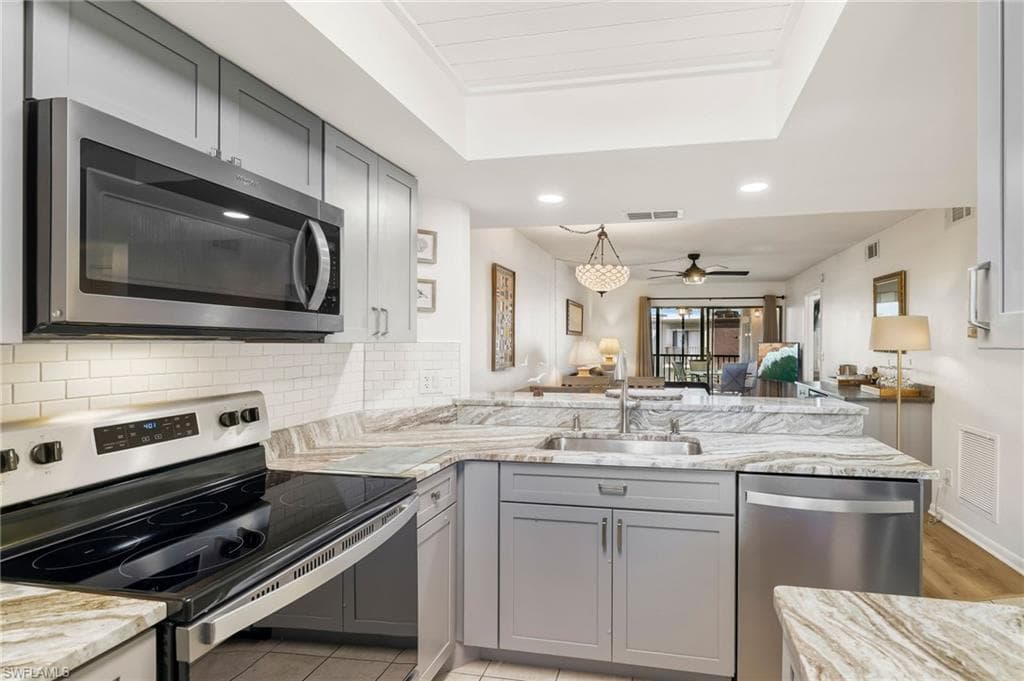 6645 Estero BLVD 305-4