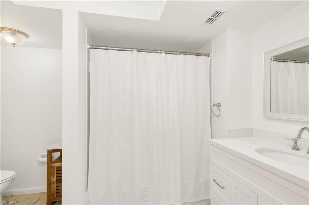 6645 Estero BLVD 305-17