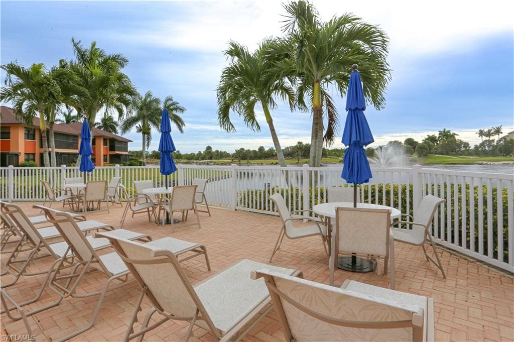 1522 Mainsail DR 2-5