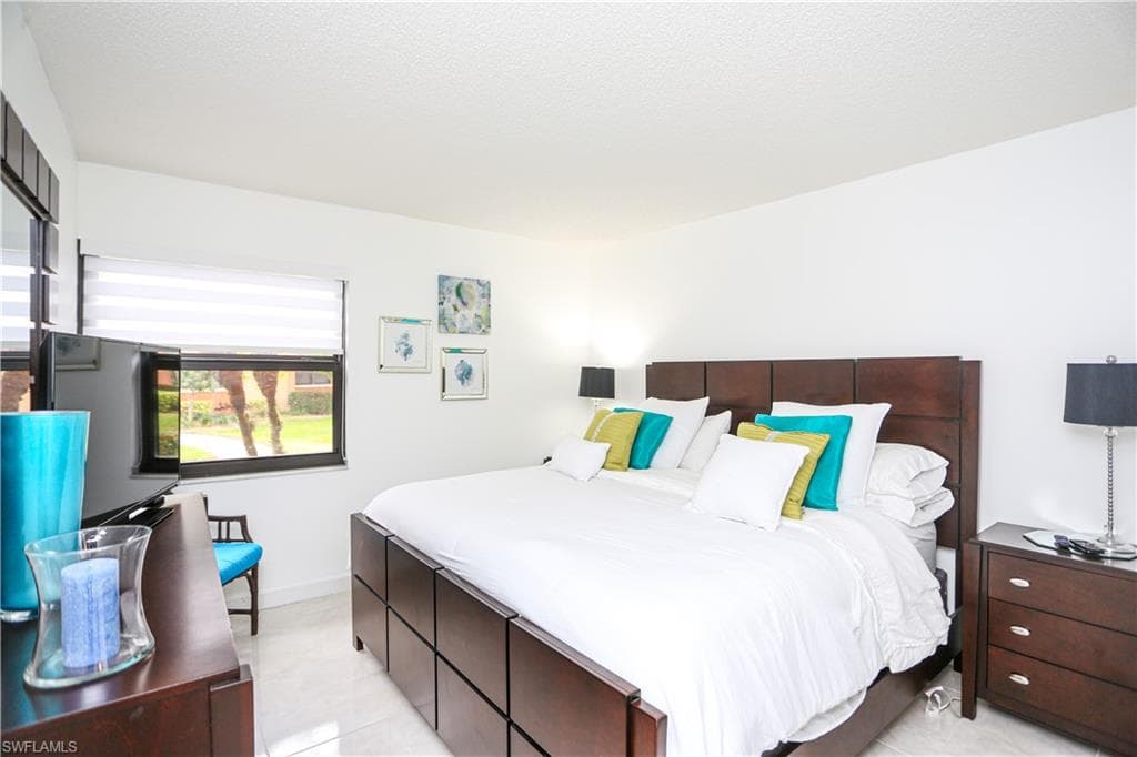 1522 Mainsail DR 2-46