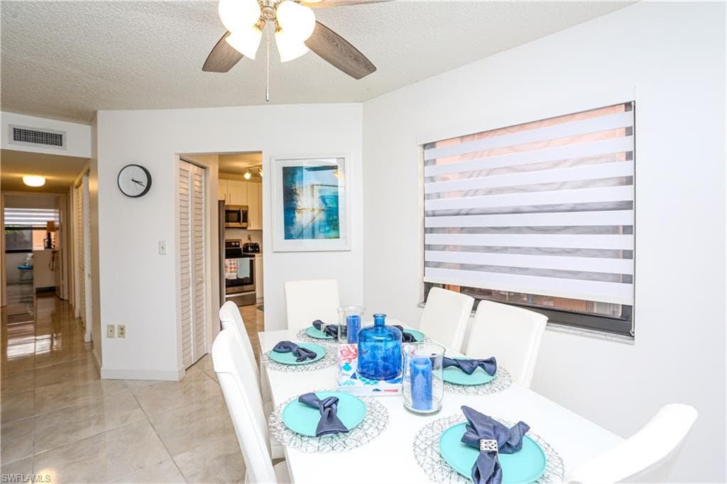 1522 Mainsail DR 2-29