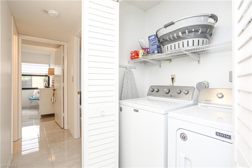 1522 Mainsail DR 2-17