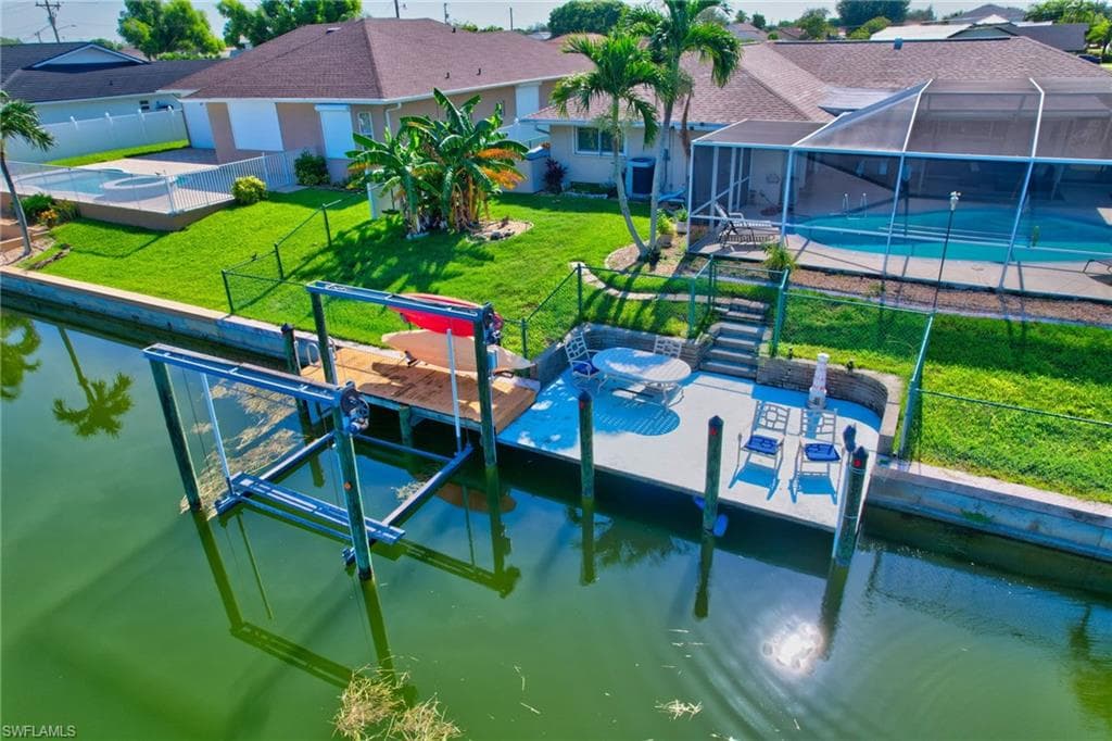 28 SE 12th AVE-44