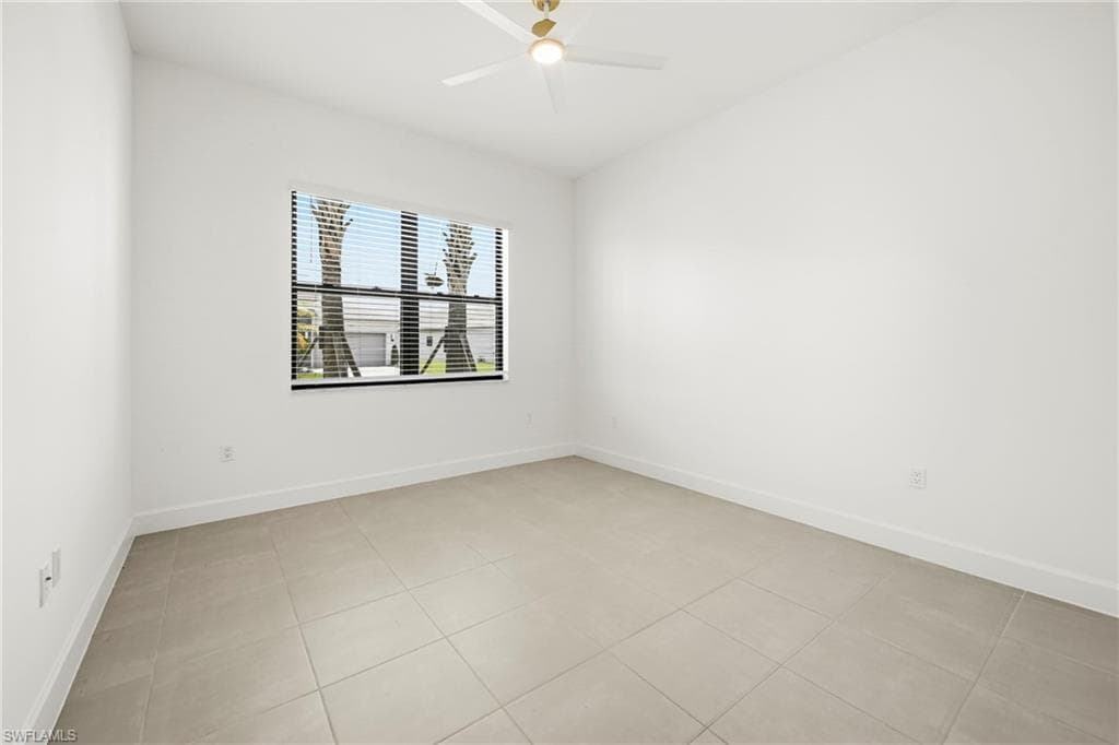 20521 Fair Oak LN-11
