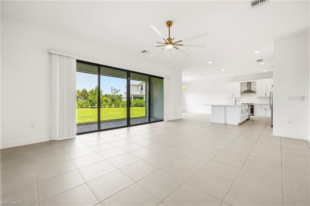 20521 Fair Oak LN-3