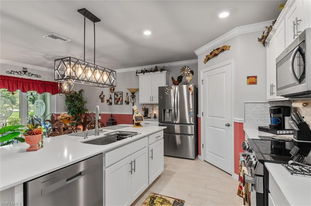 25266 Estrada CIR-11