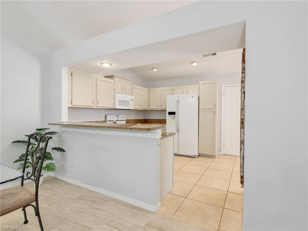 12673 Glen Hollow DR-15