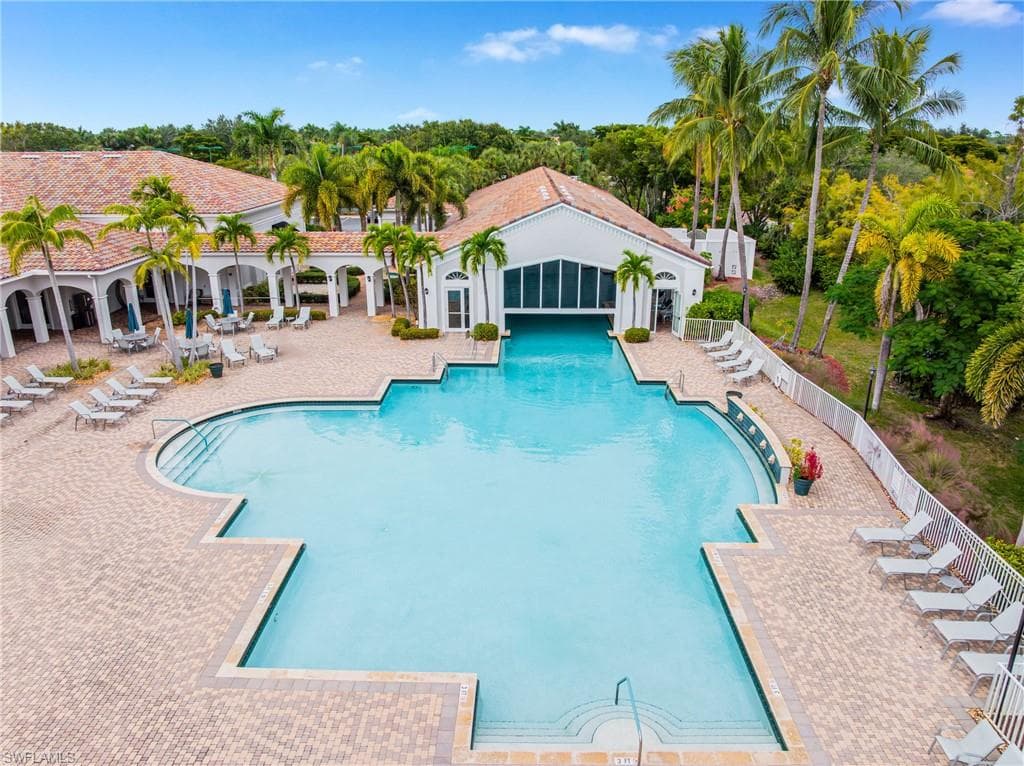 9044 Springview LOOP-49