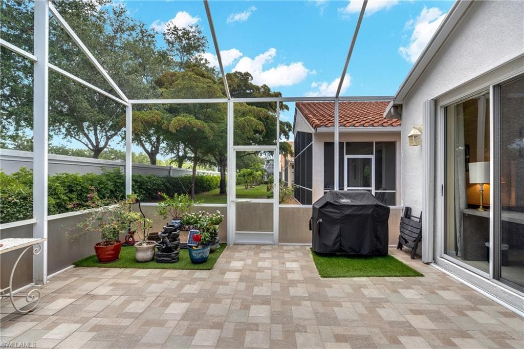 9044 Springview LOOP-24