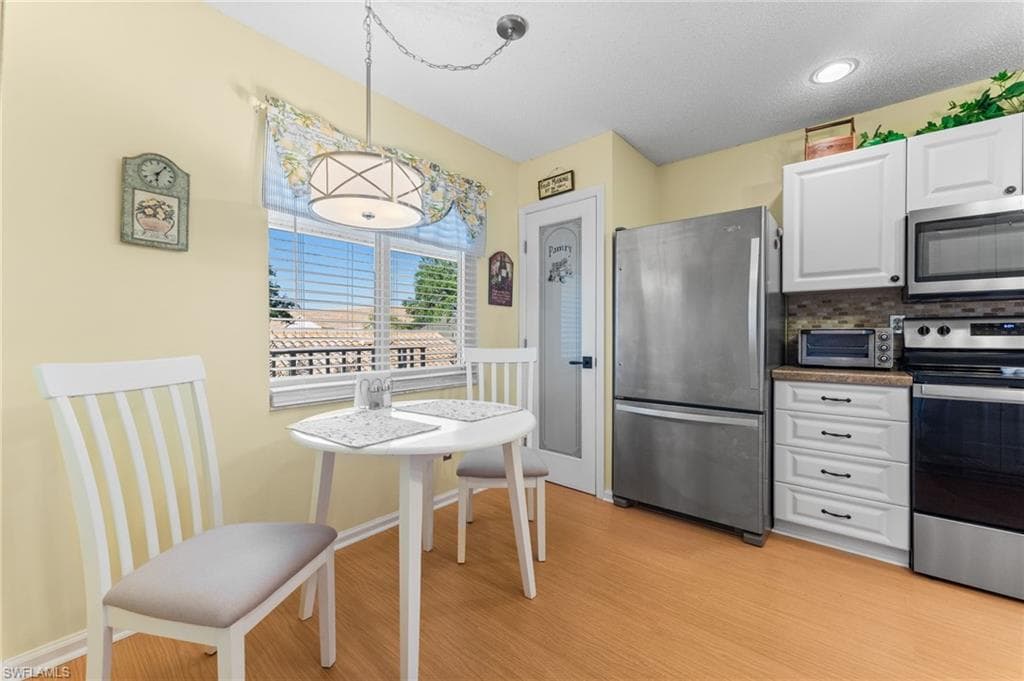 5928 Cranbrook WAY D202-11