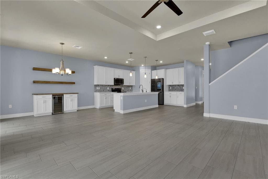 3943 Black Eagle LN-16