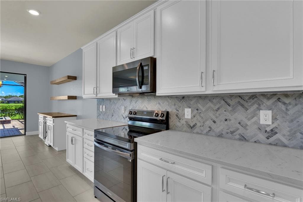 3943 Black Eagle LN-11