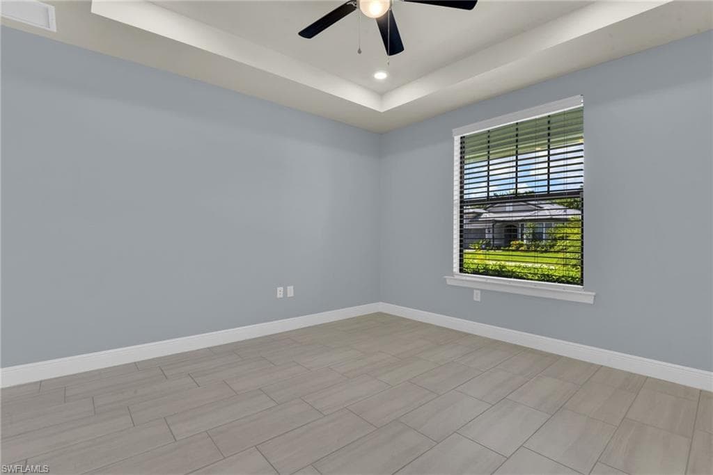 3943 Black Eagle LN-19