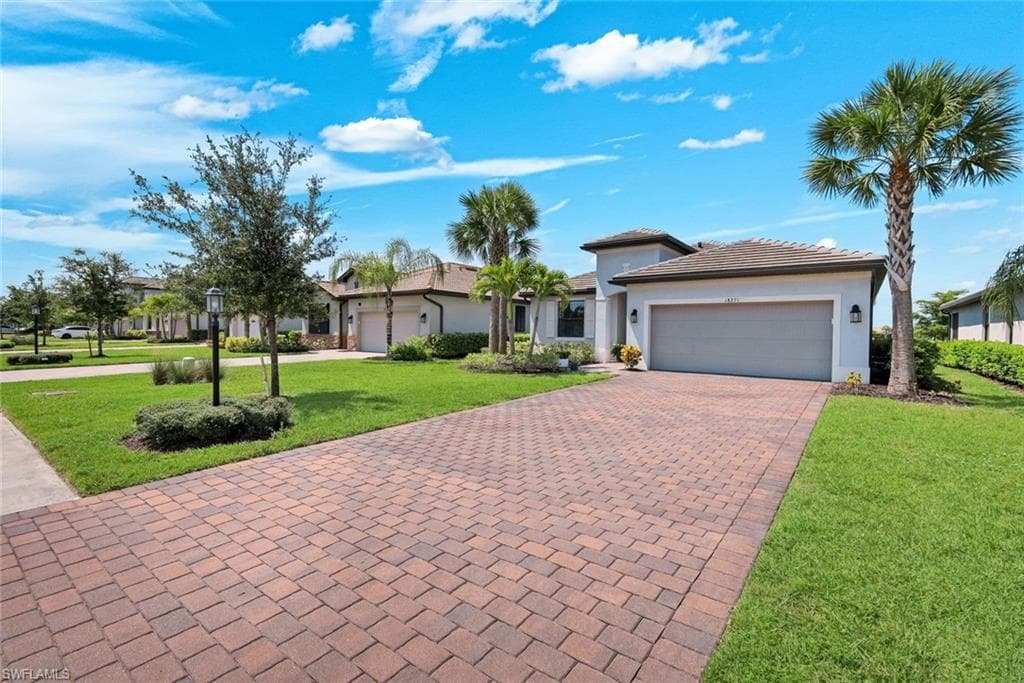 18271 Ridgeline DR-1