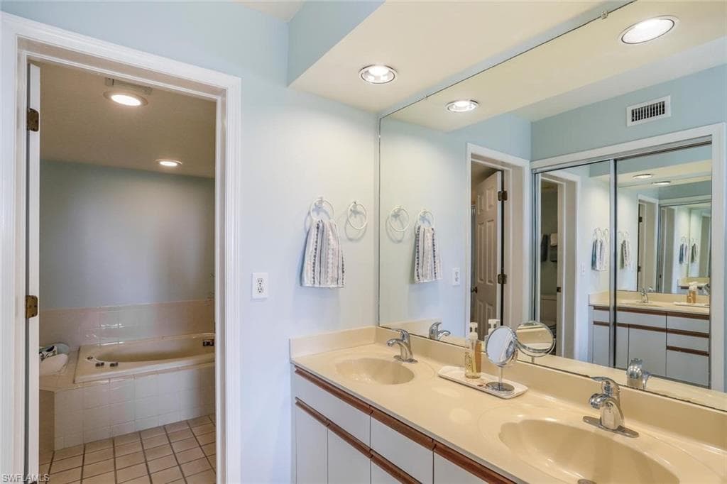 340 Horse Creek DR 305-16