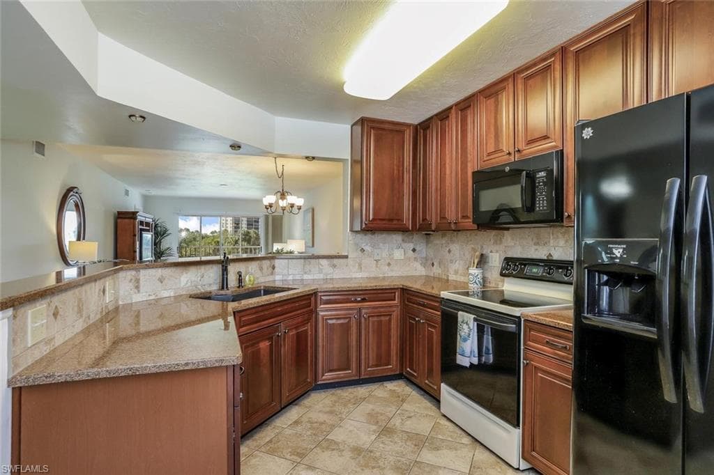 340 Horse Creek DR 305-4