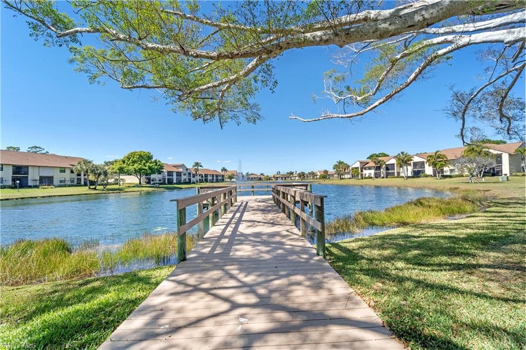 8565 Charter Club CIR 6-25