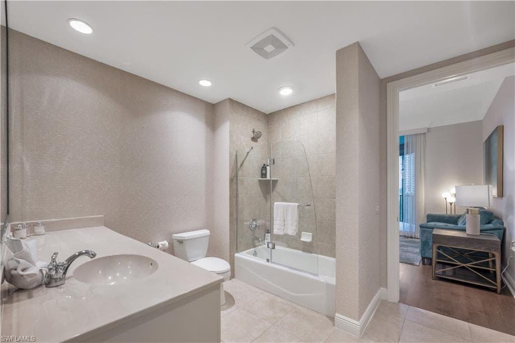 24031 Via Castella DR 1403-23