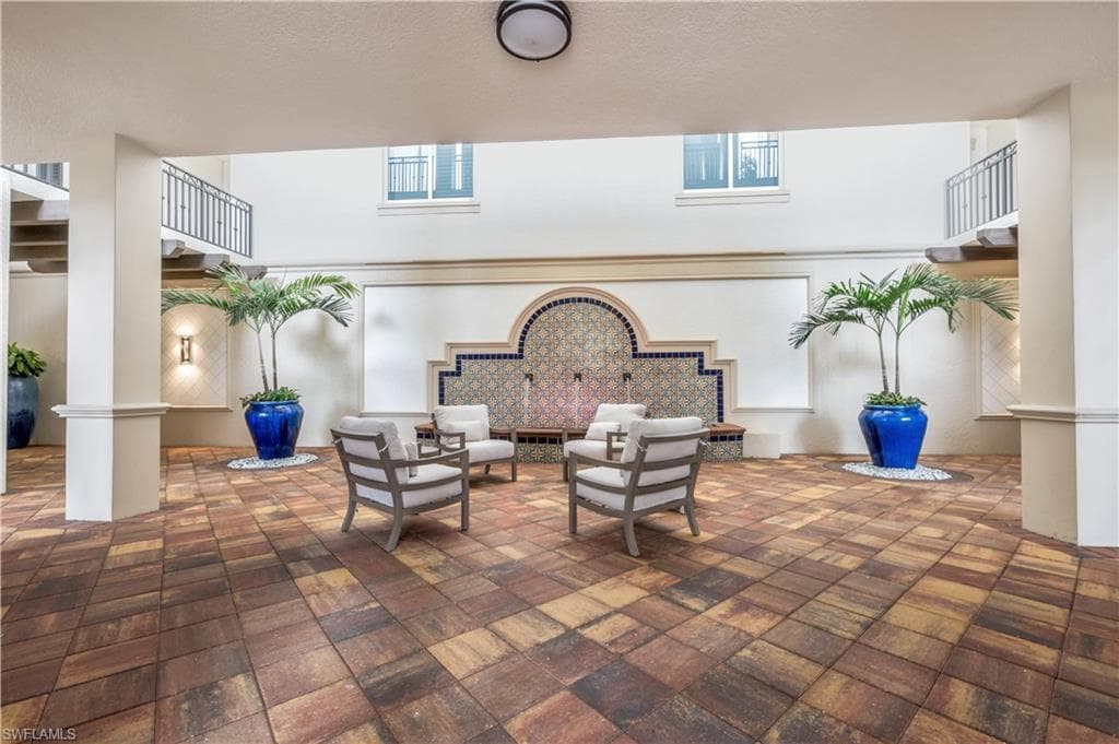 24031 Via Castella DR 1403-33