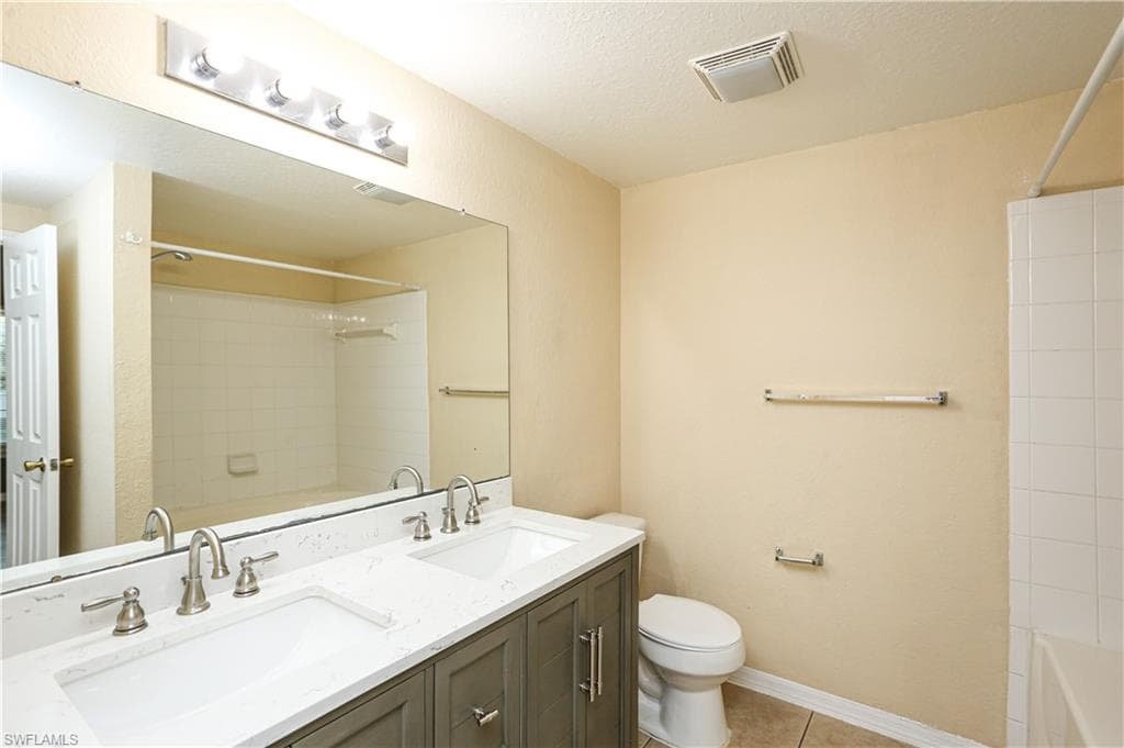23640 Walden Center DR 207-26
