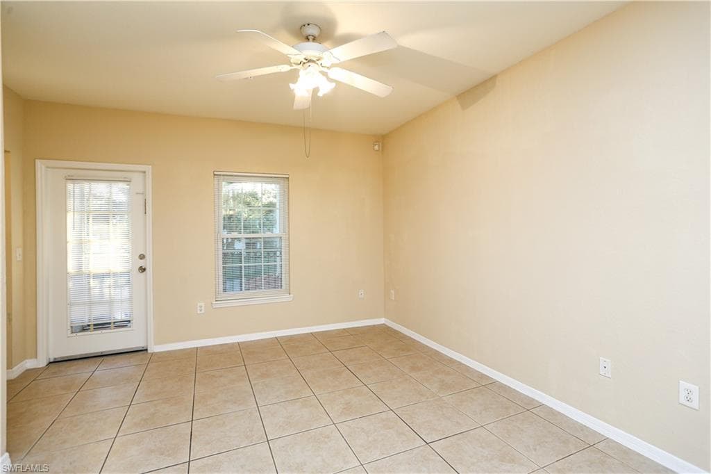 23640 Walden Center DR 207-5