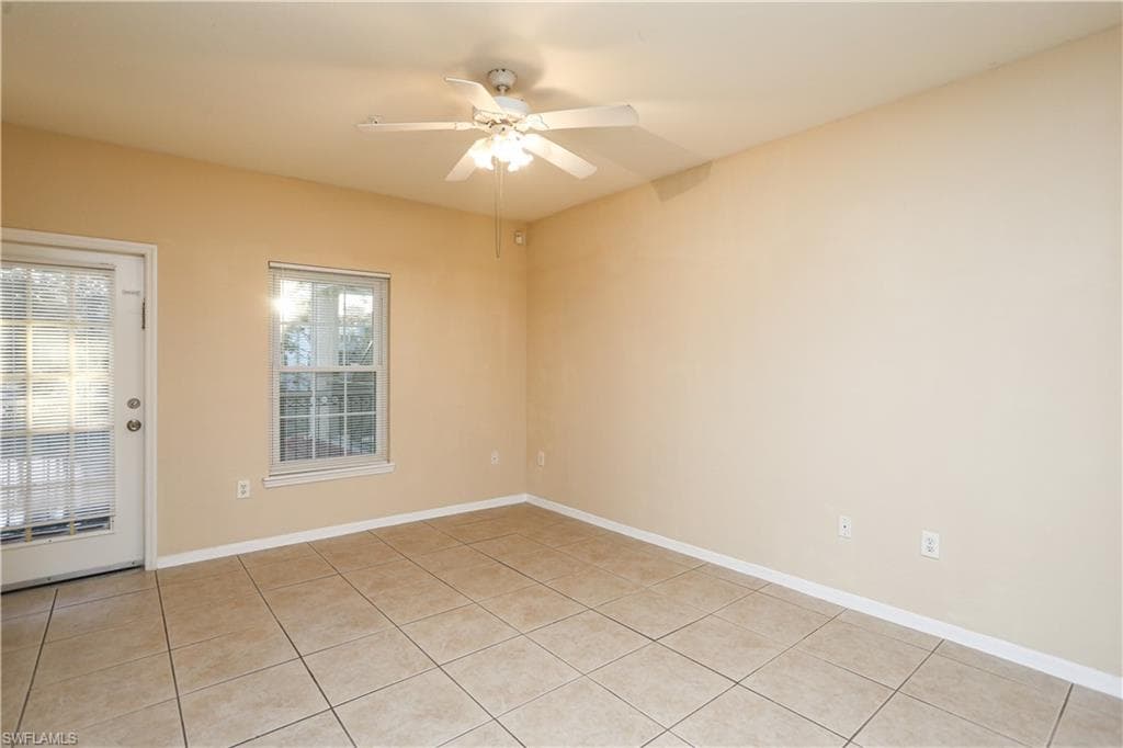 23640 Walden Center DR 207-6