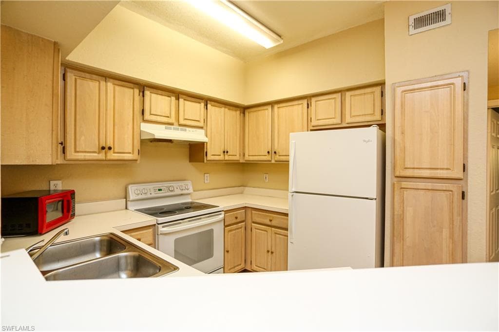23640 Walden Center DR 207-8