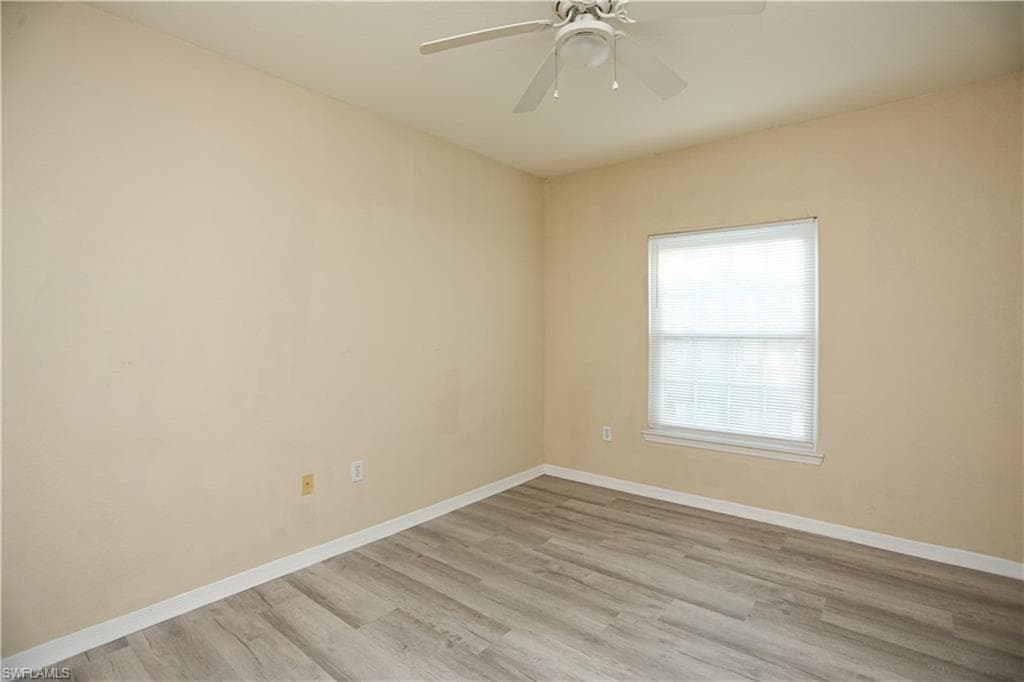 23640 Walden Center DR 207-20