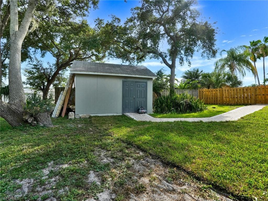 11870 Imperial Pines WAY-16