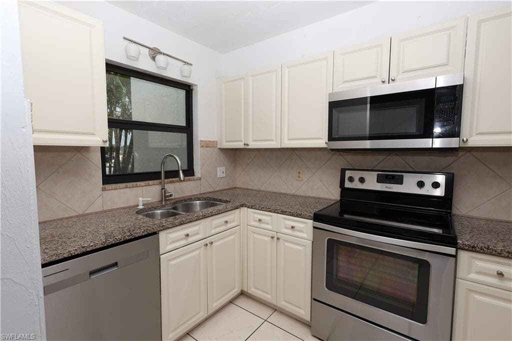 26510 Southern Pines DR 102-9