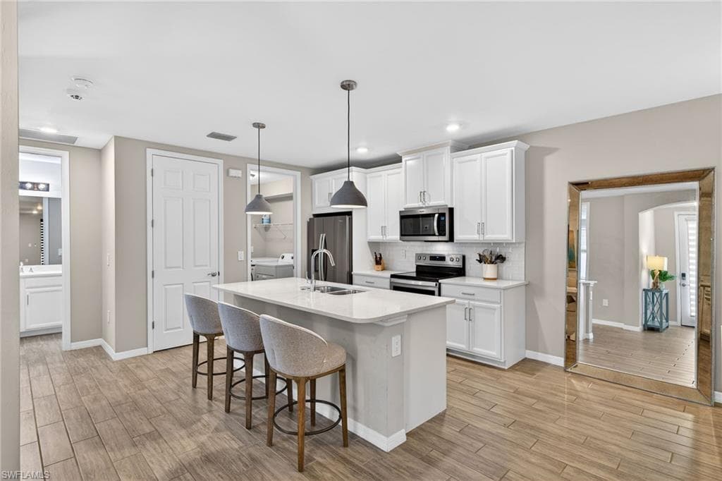 14567 Edgewater CIR-6