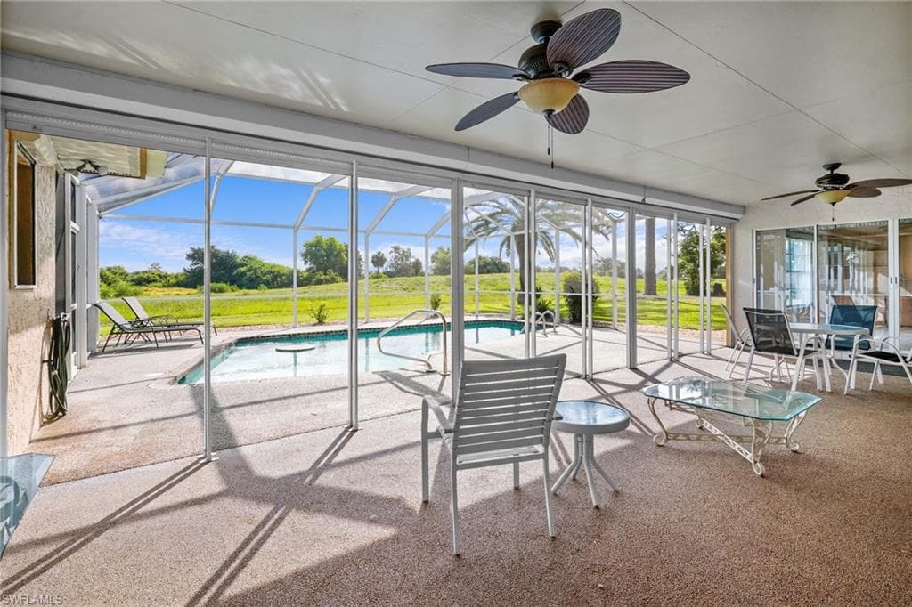 711 Mirror Lakes DR-46