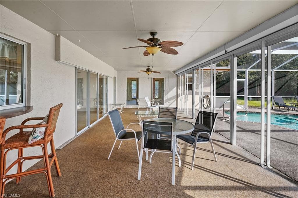 711 Mirror Lakes DR-40