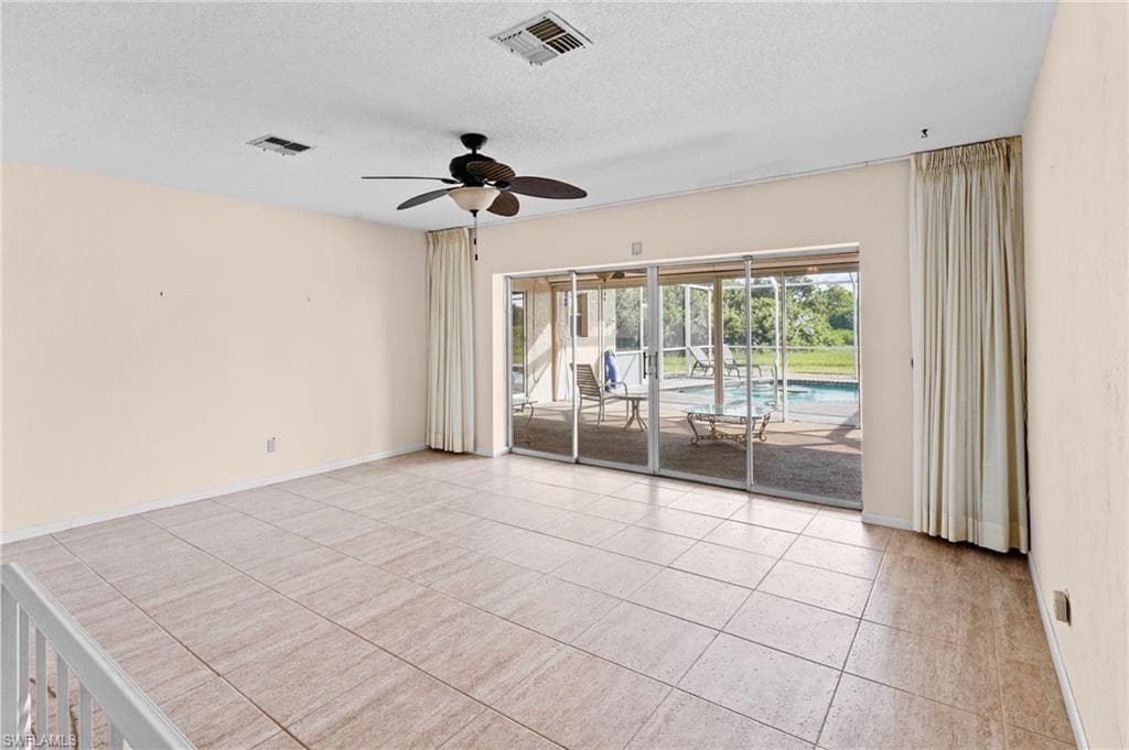 711 Mirror Lakes DR-30