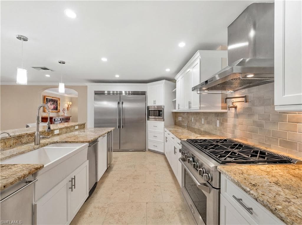 13580 Brynwood LN-16