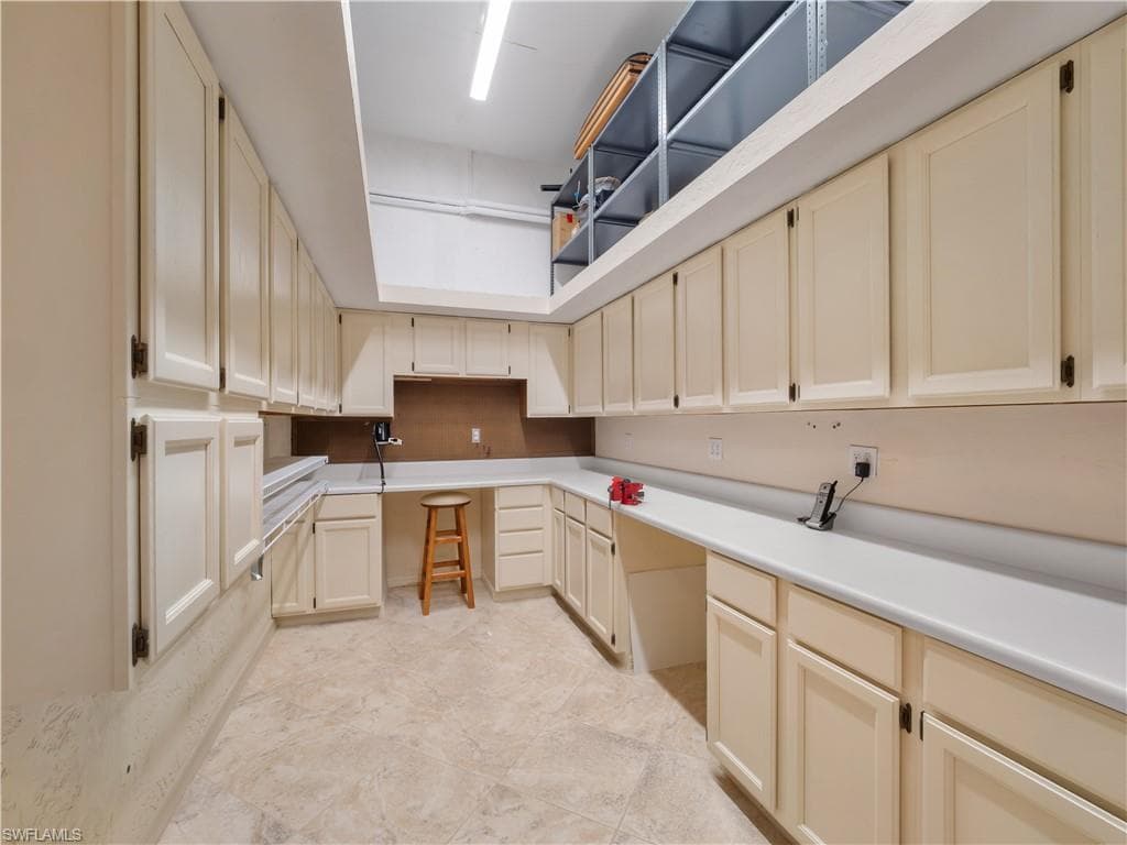 13580 Brynwood LN-42