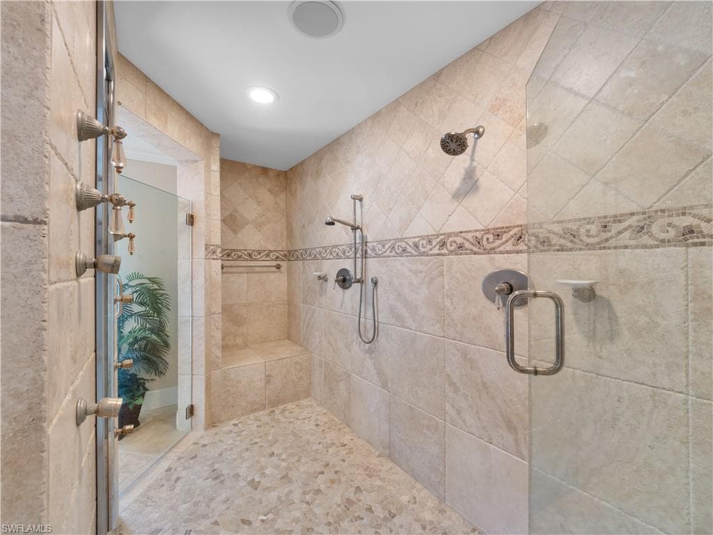 13580 Brynwood LN-27