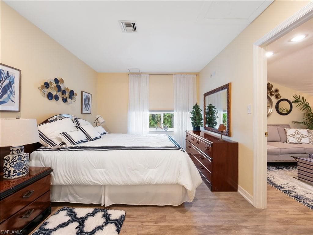 13580 Brynwood LN-37