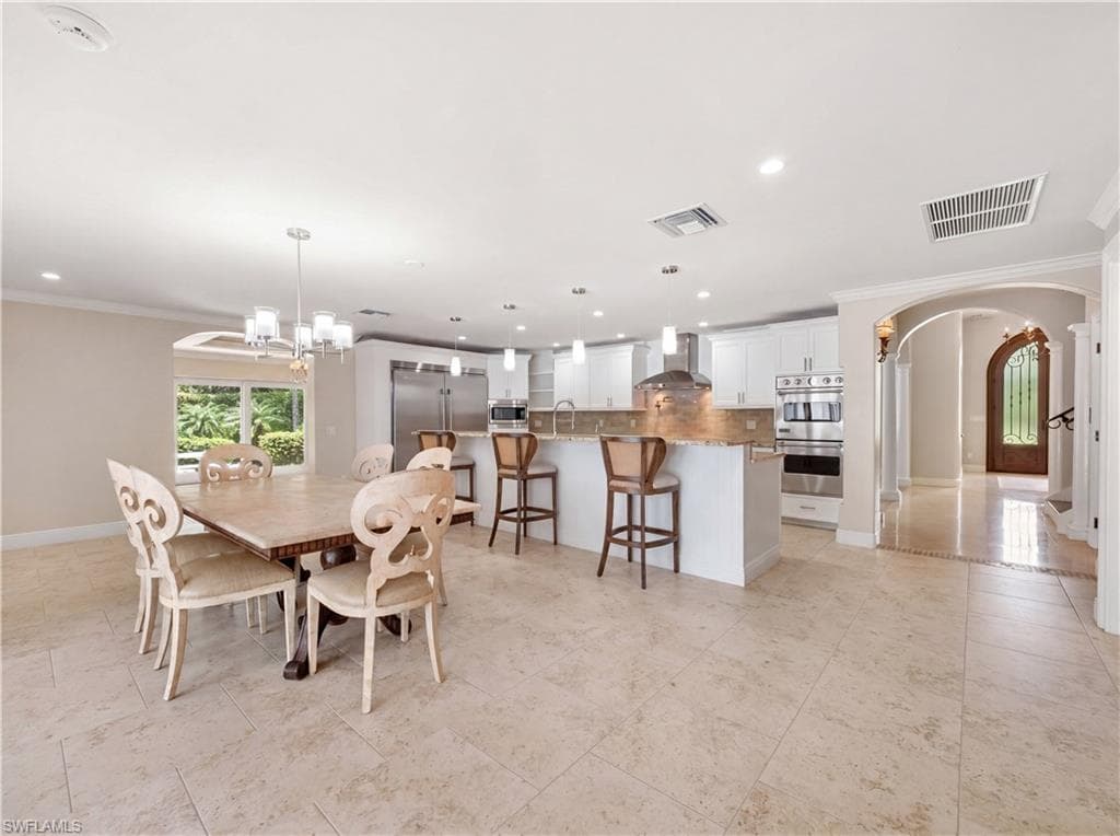 13580 Brynwood LN-13