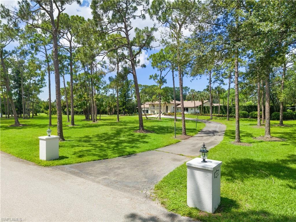 13580 Brynwood LN-44