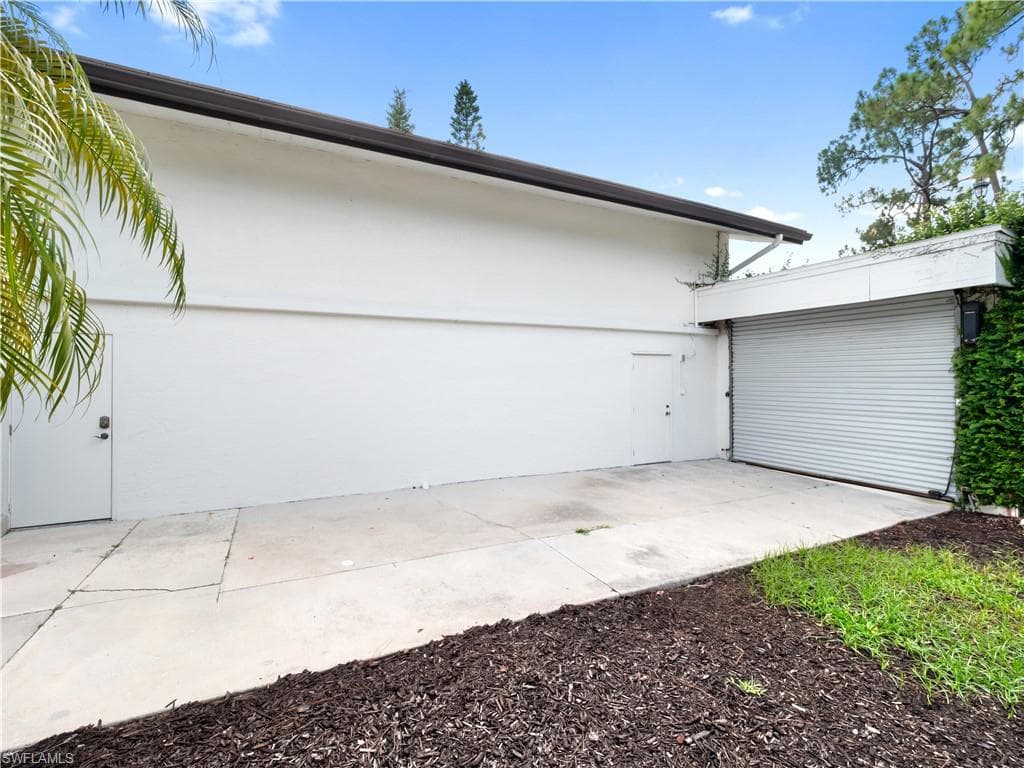 13580 Brynwood LN-43