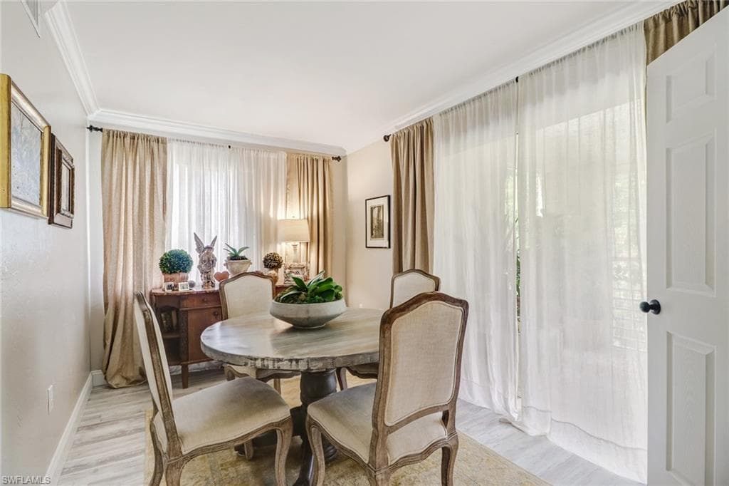 3180 Seasons WAY 909-15