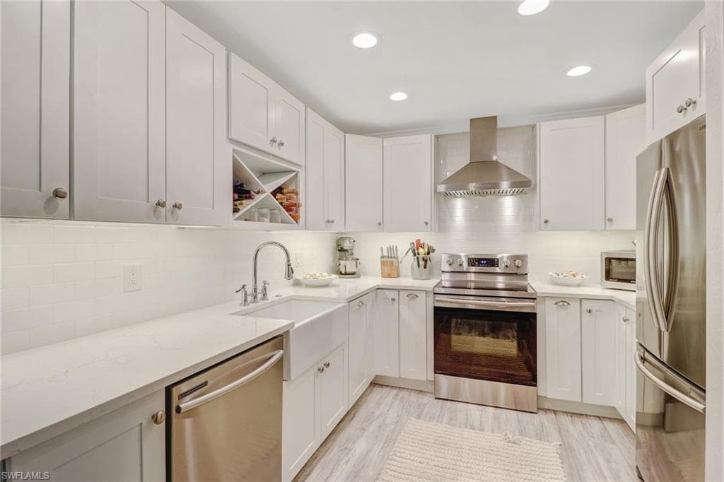 3180 Seasons WAY 909-11