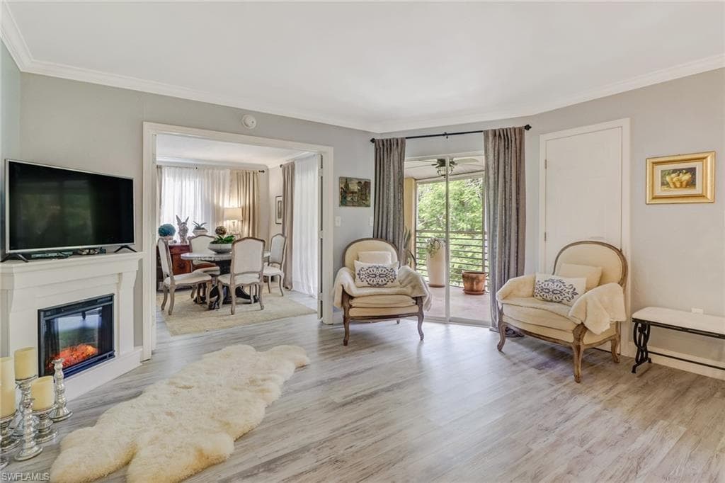 3180 Seasons WAY 909-6