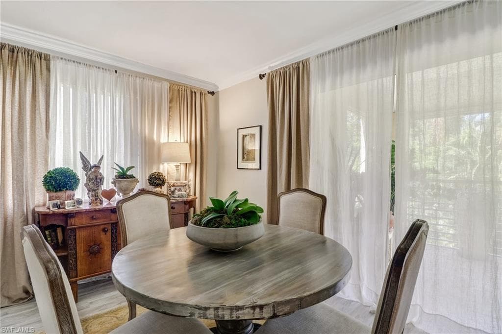 3180 Seasons WAY 909-14