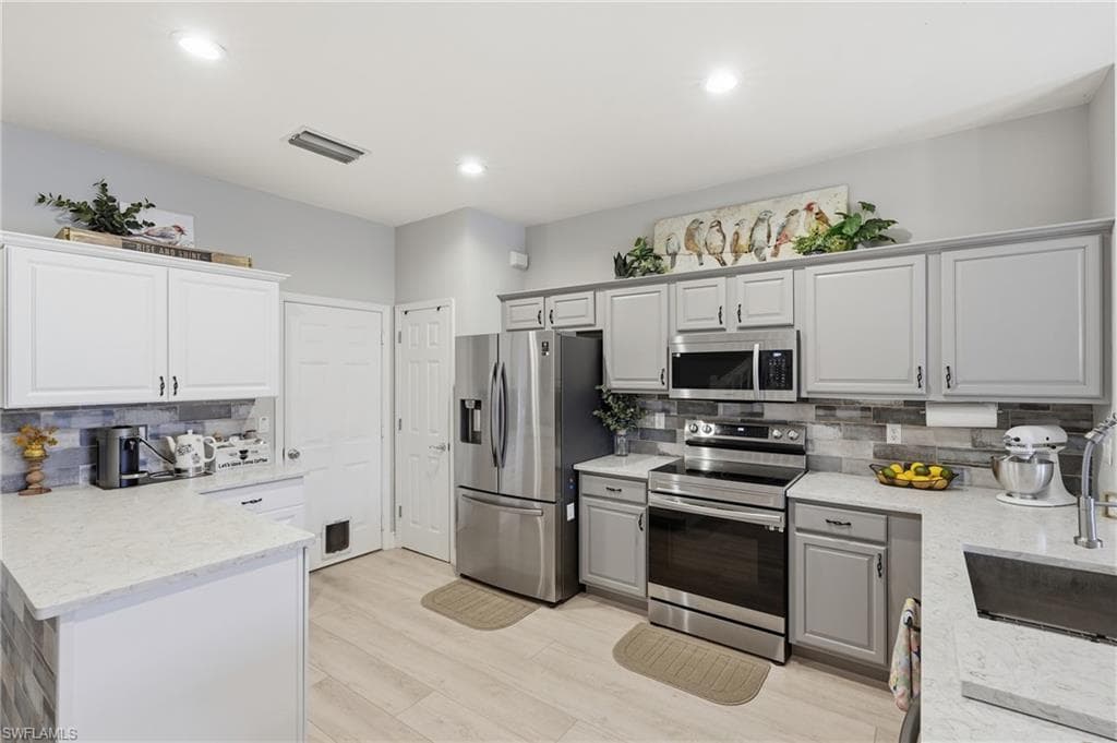 15950 Marcello CIR 247-4
